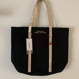 Marc Jacobs Perfect Tote Bag 💼
